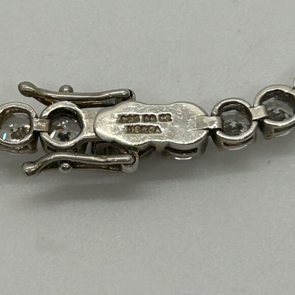 Sterling Silver Tennis Bracelet Diamonique Cubic Zirconia  7.75 Inches - Picture 8 of 13